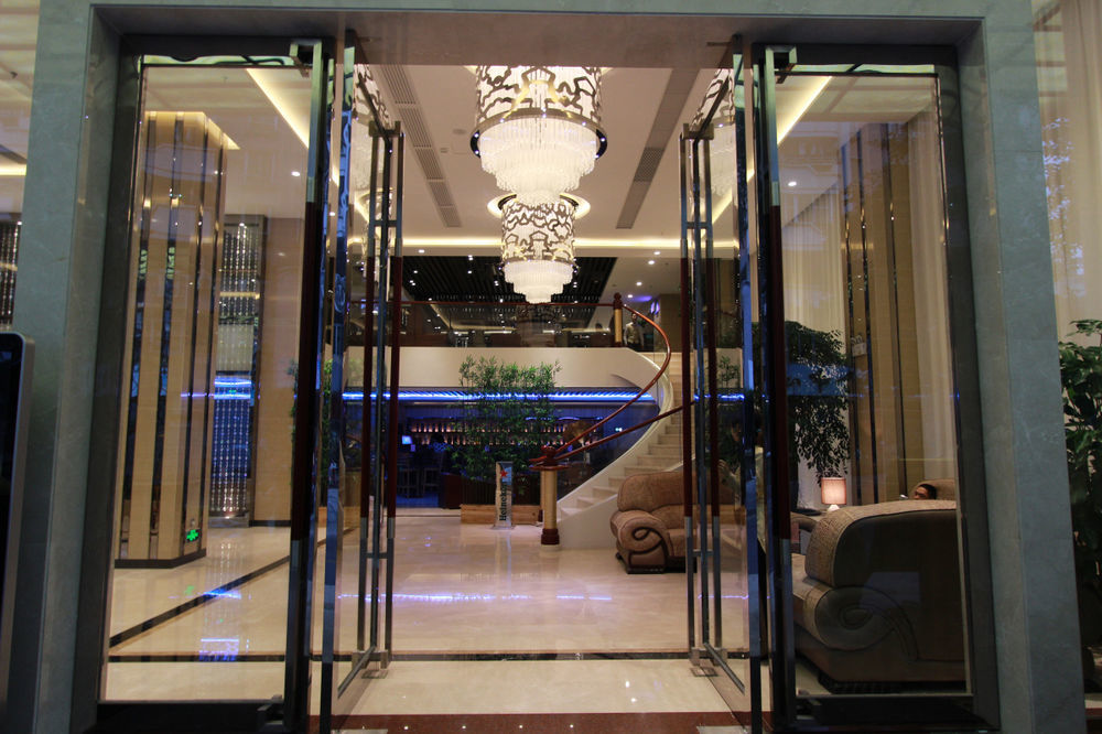 Guangzhou Boyi Hotel Buitenkant foto